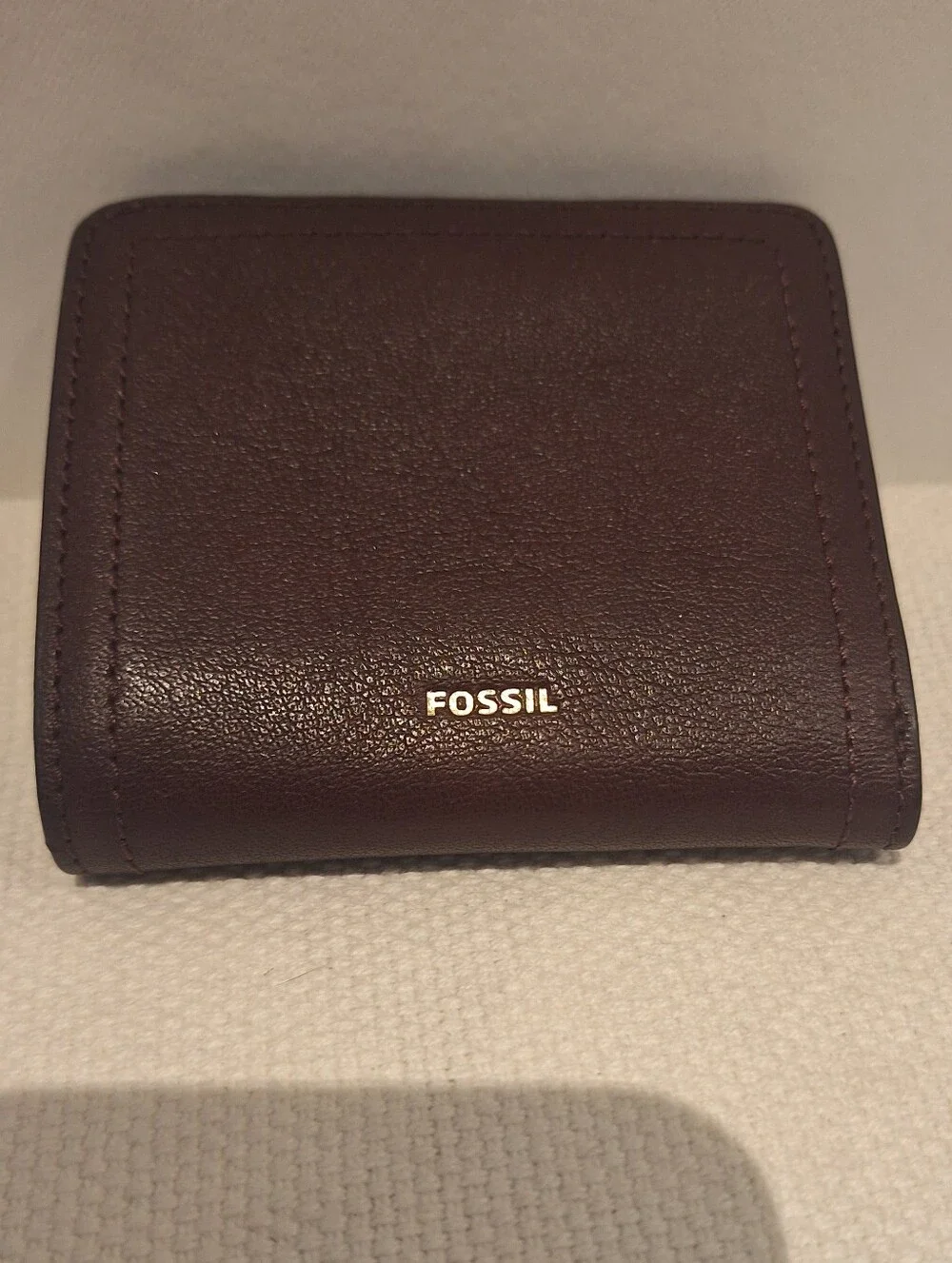 Fossil Leather Bifold Wallet in Brown
